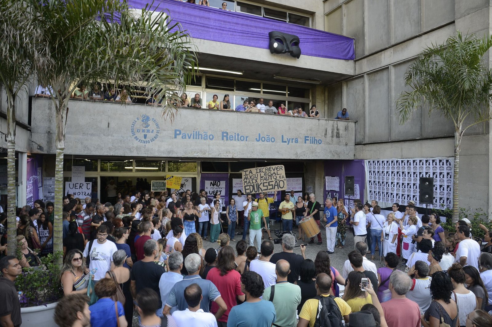 Evento na UERJ tem defesa do grupo terrorista Hamas
