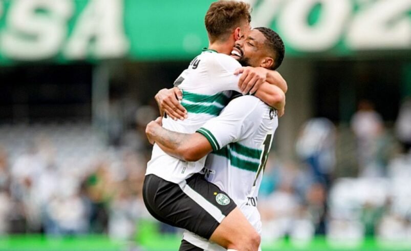 Coritiba defende invencibilidade em clássicos contra o Athletico na era SAF