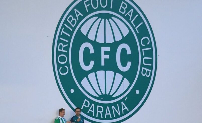 Coritiba firma convênio com a UFPR em projeto para preservar fontes históricas do clube