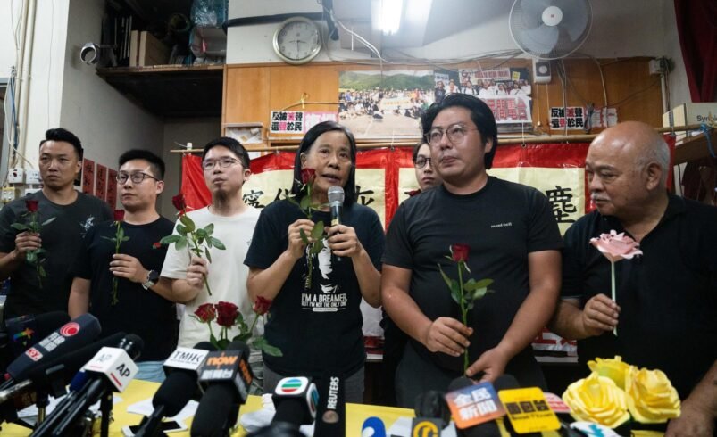 Último partido pró-democracia de Hong Kong anuncia dissolução
